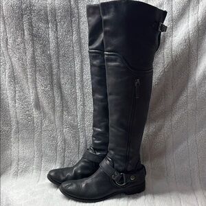 levity Black Over-the-Knee Leather Riding Boots with Harness Detail